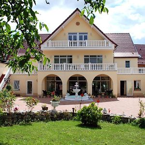 Haus Toskana Ξενοδοχείο Bad Frankenhausen Exterior photo