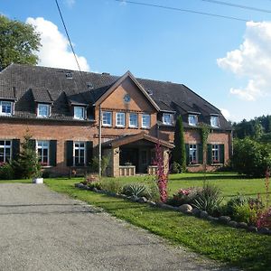 Gutshaus Daemelow Tussen Schwerin En Wismar Διαμέρισμα Exterior photo