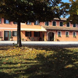 Agriturismo Sant' Anna Βίλα Τρεβίζο Exterior photo