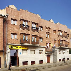 Duque De Osuna Ξενοδοχείο Medina de Ríoseco Exterior photo