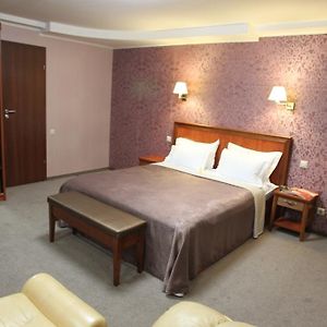 Zlata Praha Premium Ξενοδοχείο Zaporizhia Room photo