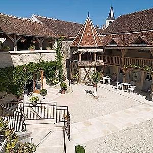 Hotel De La Beursaudiere Nitry Exterior photo