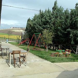 Agriturismo La Botte Βίλα Fragneto Monforte Exterior photo