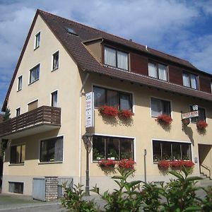 Gasthof-Metzgerei Rotes Ross Ξενοδοχείο Burghaslach Exterior photo