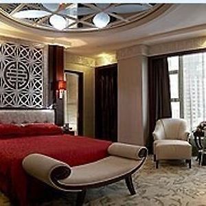 Yuntianlou Milan International Hotel Γουενζού Room photo