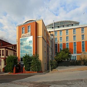 Wes Hotel Κοτζαελί Exterior photo