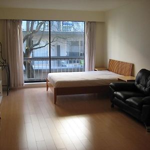 Canada Easy Lodge Μπέρναμπι Room photo