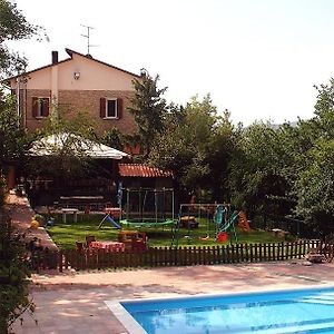 Agriturismo Ca' Isotta Βίλα Castello di Serravalle Exterior photo