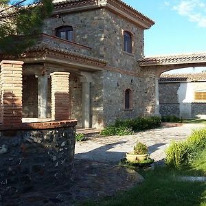 Agriturismo L' Agrumeto Βίλα Francavilla Marittima Exterior photo