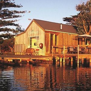 Boathouse - Birks River Retreat Bed and Breakfast Goolwa Exterior photo