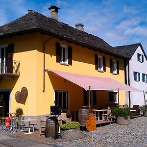 Locanda Poncini Ξενοδοχείο Maggia Exterior photo