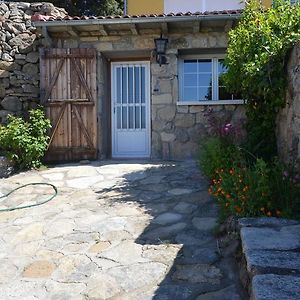 Casa Rural Almanzor ξενώνας Navarredonda de Gredos Exterior photo