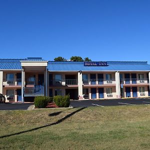 Royal Inn & Suites Douglasville Exterior photo