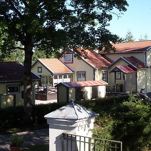 Skogis Bed & Breakfast Bed and Breakfast Katrineholm Exterior photo