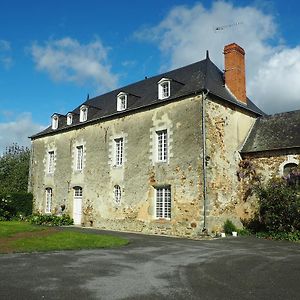 Les Grands-Aulnais Bed and Breakfast Cossé-le-Vivien Exterior photo