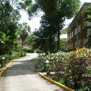 Chez Chrys Διαμέρισμα Sainte-Anne Exterior photo