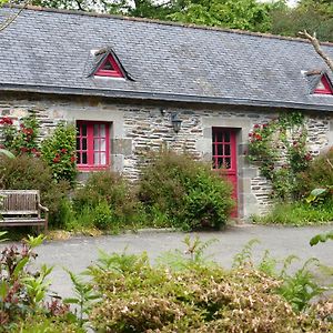 Moulin De Beuzidou Βίλα Saint-Urbain  Exterior photo