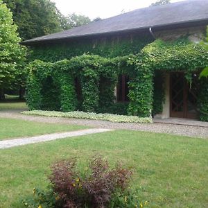 La Passagere Bed and Breakfast Hauterive  Exterior photo