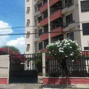 Apartamento Atalaia Aracaju Διαμέρισμα Exterior photo