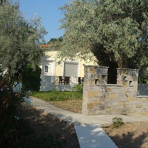 Alkiones Διαμέρισμα Πλατύ Exterior photo