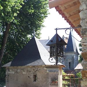 Au Detour Des Pas Enchantes Βίλα Saint-Sébastien-sur-Loire Exterior photo