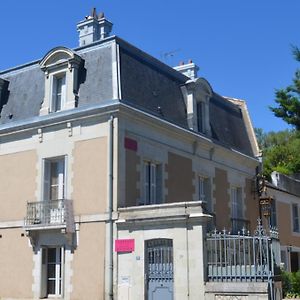 Lit En Loire Bed and Breakfast Saint-Cyr-sur-Loire Exterior photo