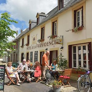 Auberge De La Providence Ξενοδοχείο Saint-Donat Exterior photo