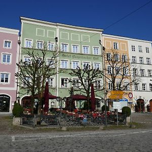 Bayerischer Hof Ξενοδοχείο Μπουργκχάουζεν Exterior photo