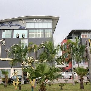 Palm Garden Hotel Brunei Μπαντάρ Σερί Μπεγκαβάν Exterior photo