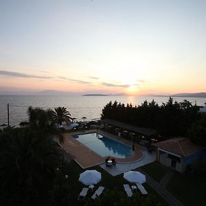 Iria Beach Ξενοδοχείο Exterior photo