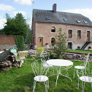 Aux Logis De La Solre Bed and Breakfast Ferrière-la-Petite Exterior photo