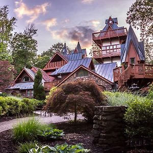 Landoll'S Mohican Castle Ξενοδοχείο Loudonville Exterior photo