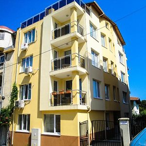 Ahtopol Pearl Apartments Exterior photo