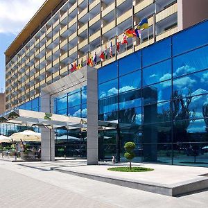 Intourist Hotel Zaporizhia Exterior photo