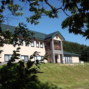 Pension And Restaurant La Collina Bed and Breakfast Nakafurano Exterior photo