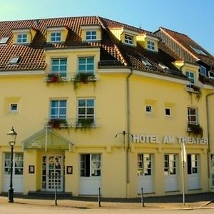 Hotel Am Theater Σβέτζινγκεν Exterior photo