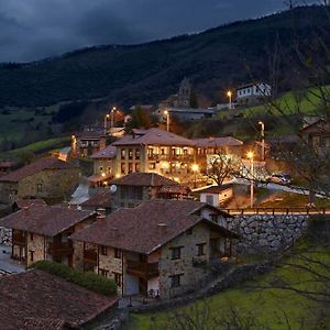 Posada Valle Del Oso Ξενοδοχείο Lerones Exterior photo