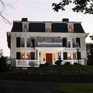 Chestnut Hill Bed & Breakfast Ξενοδοχείο Orange Exterior photo