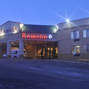 Ramada By Wyndham Newburgh/West Point Ξενοδοχείο Exterior photo