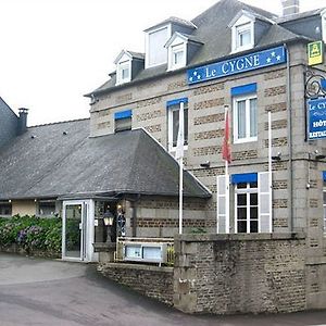 Brit Hotel Le Cygne Saint-Hilaire-du-Harcouët Exterior photo