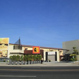 One Serenata Hotel Bacao Cavite Exterior photo