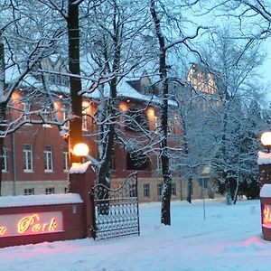 Hotel Willa Park Żagań Exterior photo