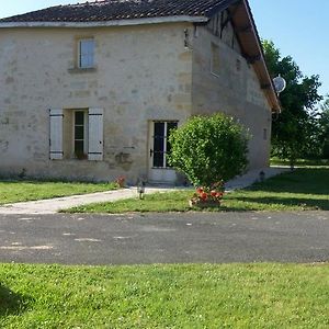 Chateau Laborde Marjolaine Bed and Breakfast Saint-Medard-de-Guizieres Exterior photo