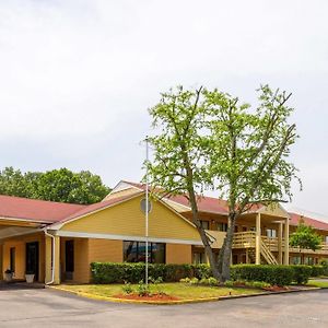 Quality Inn & Suites Corinth West Exterior photo