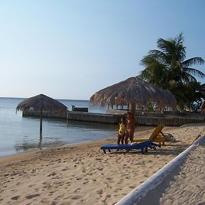 Sueno Del Mar Ξενοδοχείο West End Exterior photo