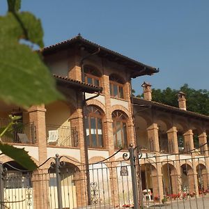 Enolocanda Del Tufo Βίλα Dogliani Exterior photo