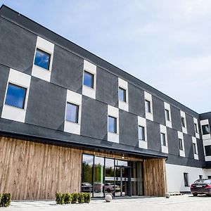 Hotel Mazurek Koło Exterior photo