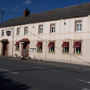 Le Lichou Ξενοδοχείο Vallon-en-Sully Exterior photo