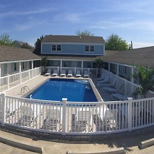 Boardwalk Beach Inn Point Pleasant Beach Exterior photo