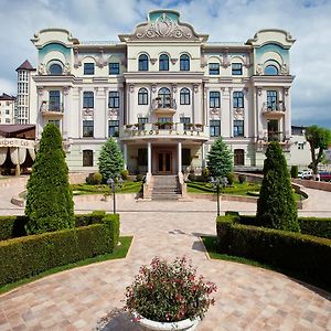 Pontos Plaza Hotel Essentuki Exterior photo